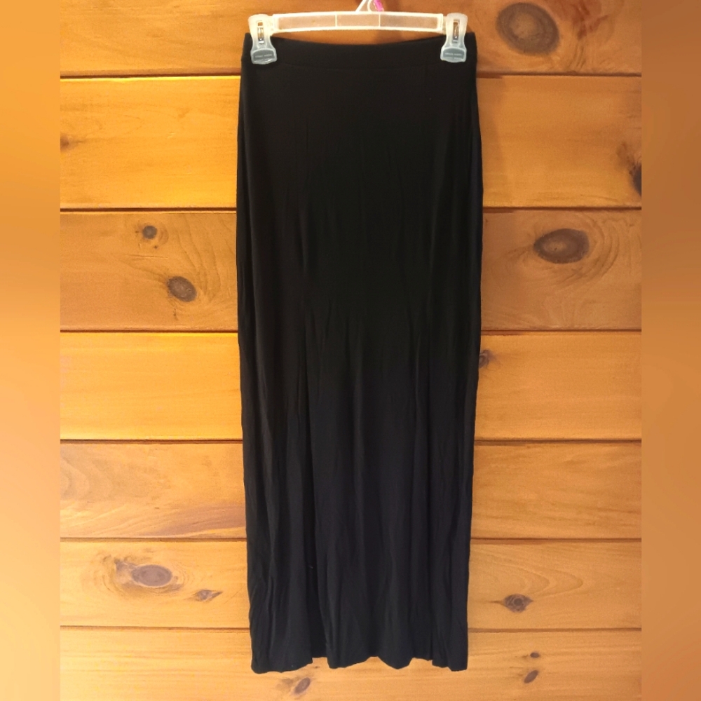 Double slit maxi skirt